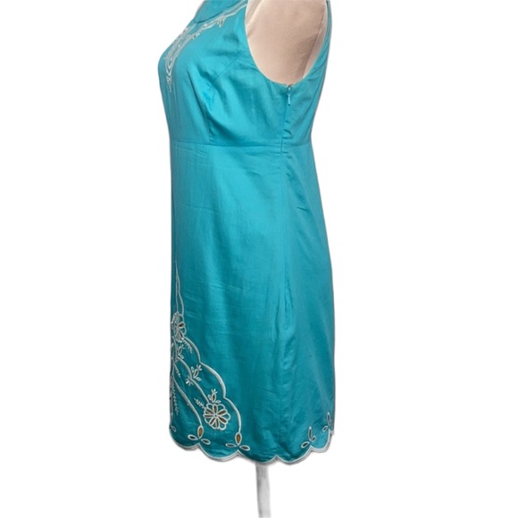 Lilly Pulitzer aqua dress with white stitching. Yellow underneath. Size 4 - Picture 9 of 12